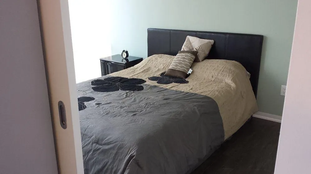 Grenville Furnished Apartment Toronto Hotel